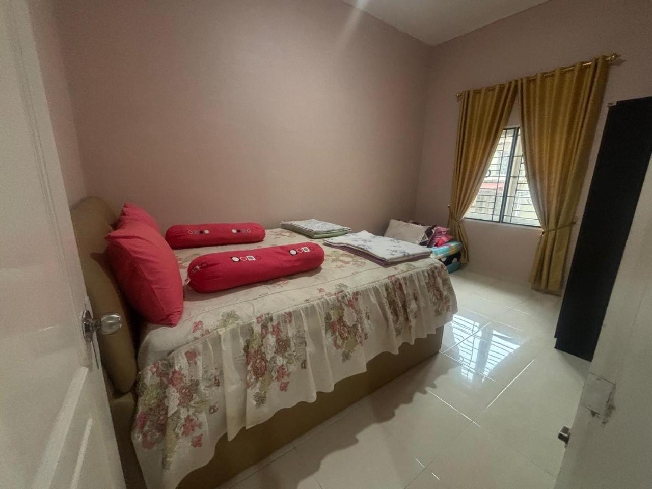 Villa Brastagi Resort Jalan Mimpin Tua Blok C No. 41 Berastagi Zewnętrze zdjęcie