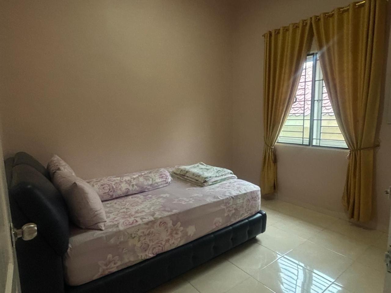Villa Brastagi Resort Jalan Mimpin Tua Blok C No. 41 Berastagi Zewnętrze zdjęcie