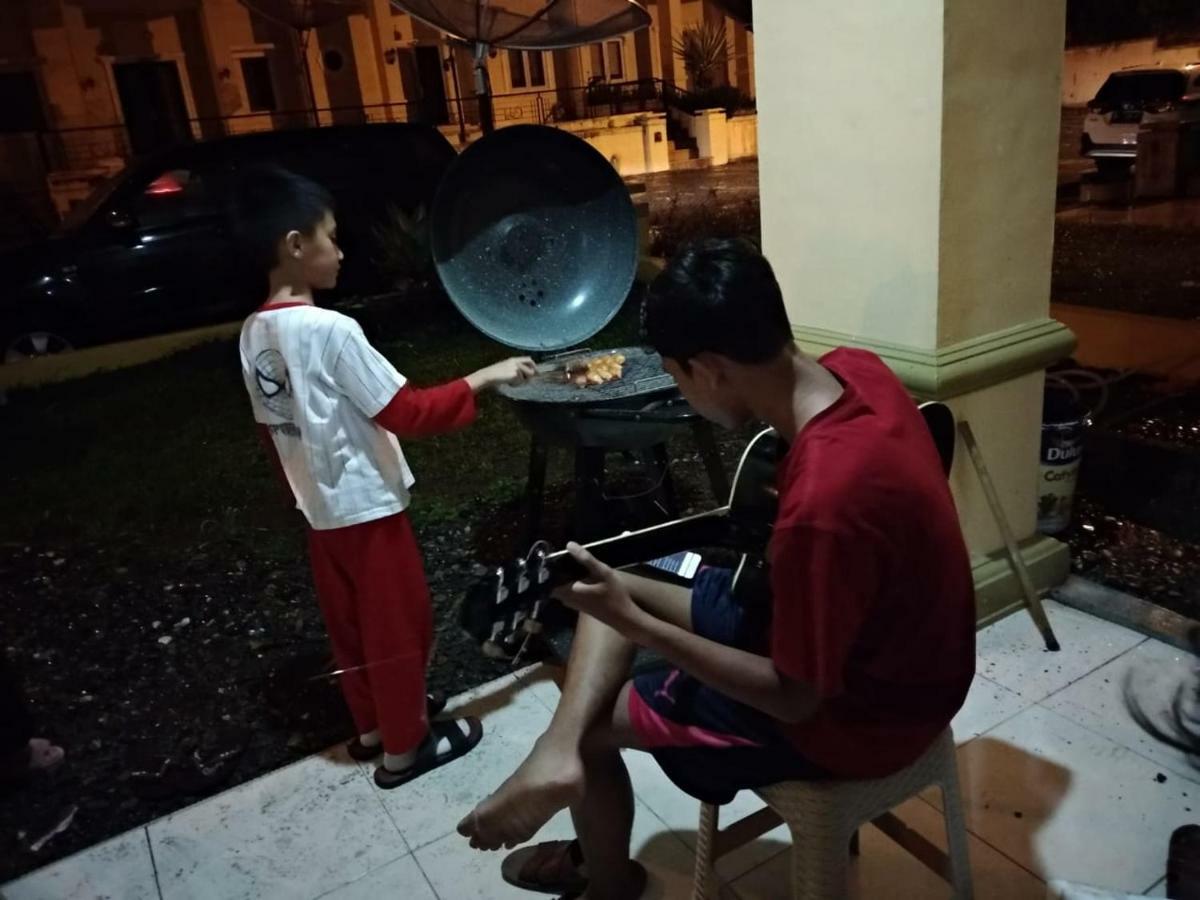 Villa Brastagi Resort Jalan Mimpin Tua Blok C No. 41 Berastagi Zewnętrze zdjęcie
